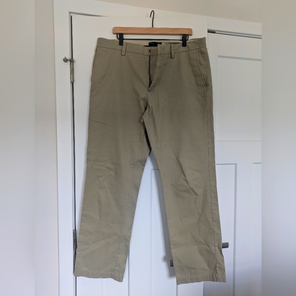 Banana Republic Men's Khaki Chinos